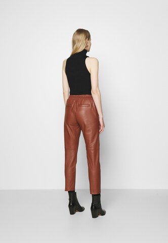 OAKWOOD Slimfit Hose 'GIFT' in Braun