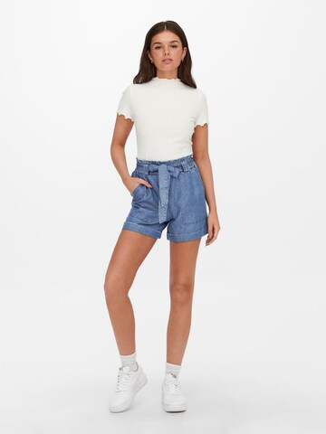 ONLY Regular Shorts 'Bea' in Blau