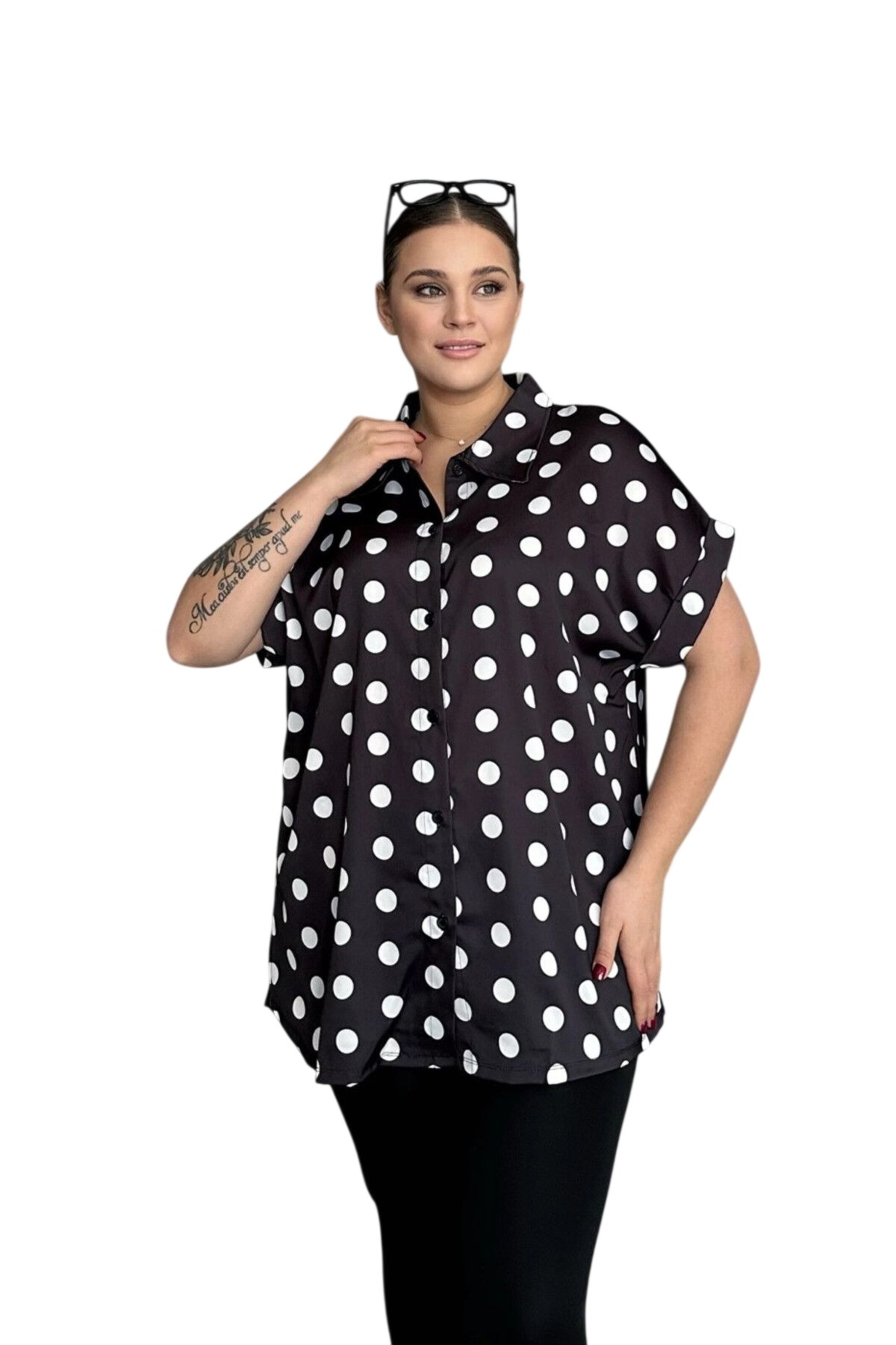 Stil Diva Blouse in Zwart: voorkant