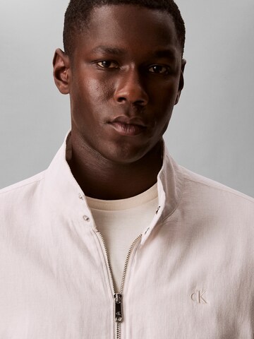 Veste mi-saison Calvin Klein Jeans en blanc