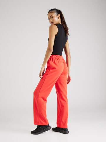 PIECES Loose fit Trousers 'CHILLI' in Red