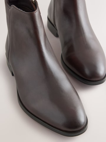 Next - Botas en marrón