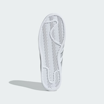 ADIDAS ORIGINALS Sneaker low 'Superstar XLG' in Weiß