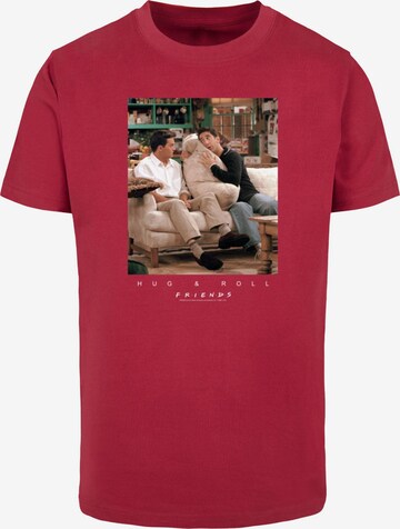 ABSOLUTE CULT T-Shirt 'Friends - Hug And Roll' in Rot: predná strana