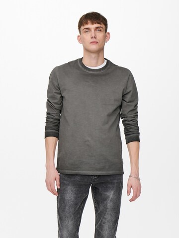 Only & Sons Shirt in Grey: front