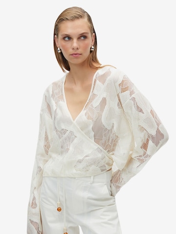 NOCTURNE Blouse in White
