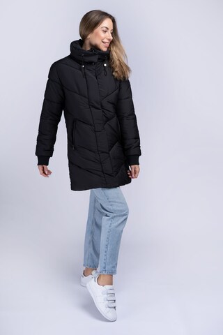 LONSDALE Winterjacke 'BEELEY' in Schwarz