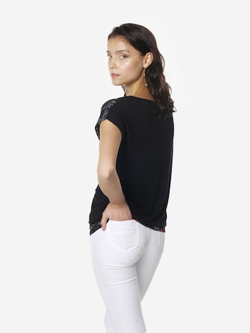 KOROSHI Тениска в черно