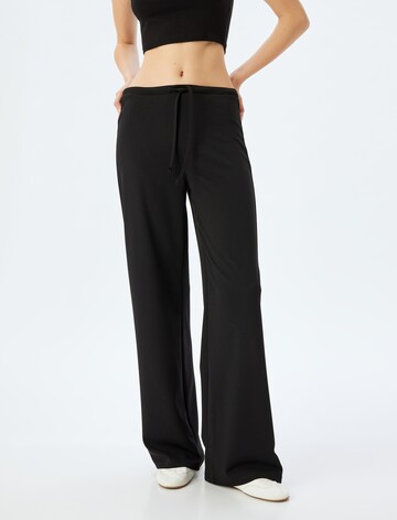 Koton Loose fit Pants in Black: front