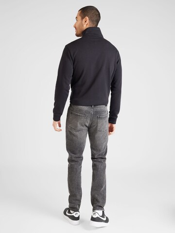 Regular Jeans 'MANTARAY' de la River Island pe negru