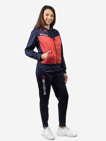 Completo sportivo 'Tuta sportiva Unisex Givova Visa in triacetato TR018 TUTA VISA TRIACETATO GIVOVA' di Givova in rosso: frontale