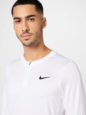 NIKE - Camiseta funcional 'Court Advantage' en blanco
