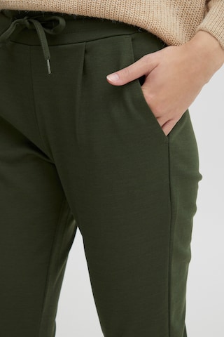 Effilé Pantalon 'Kate' ICHI en vert