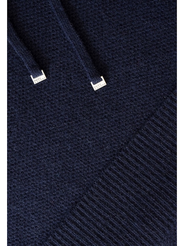 Marc & André Sweater in Blue