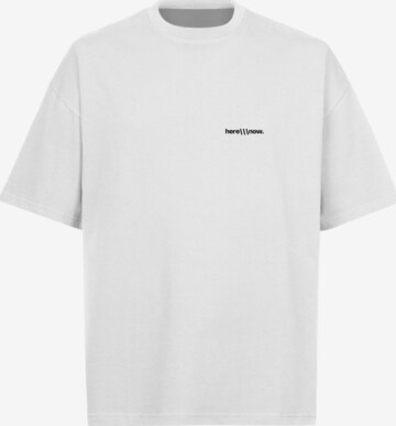here\
ow. Shirt 'Unison' in White: front