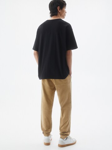 Pull&Bear Tapered Trousers in Brown