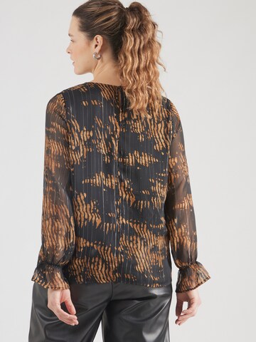 Camicia da donna 'CARAZELEA' di ONLY Carmakoma in nero