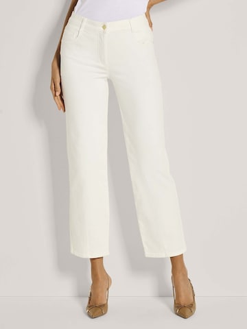 Regular Jean MADELEINE en blanc : devant