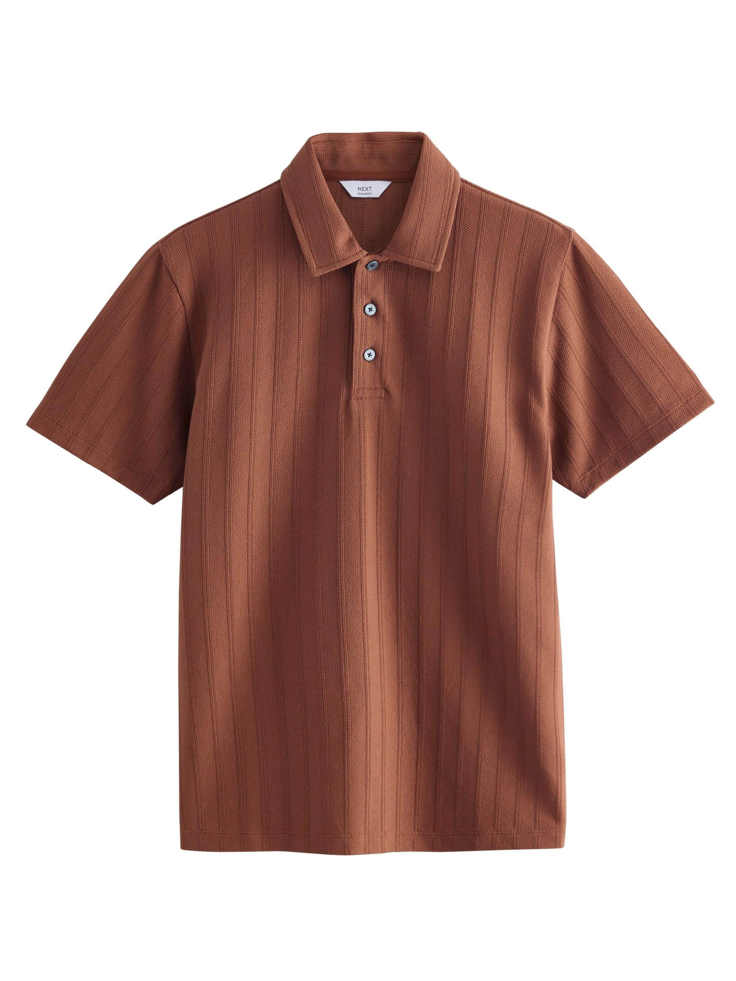 Next Shirt in Rood: voorkant