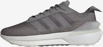 ADIDAS SPORTSWEAR - Sapatilha de corrida 'Avryn' em cinzento: frente