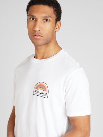 BILLABONG Koszulka 'SUN UP' w kolorze biały