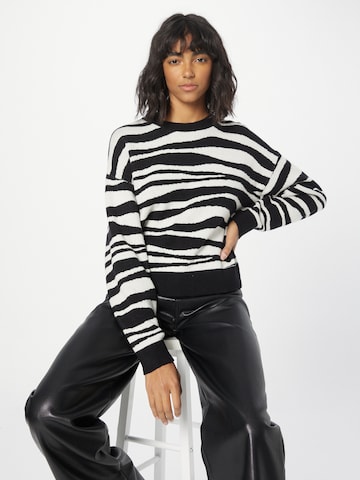 VILA Sweater 'RIL' in Black: front