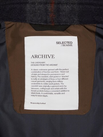 SELECTED HOMME Демисезонная куртка 'Archive' в Синий
