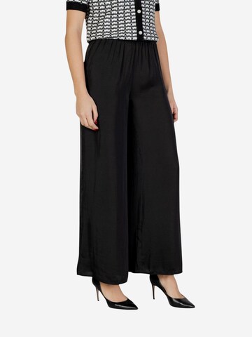 Wide leg Pantaloni '261-PWENDA' di Morgan De Toi in nero