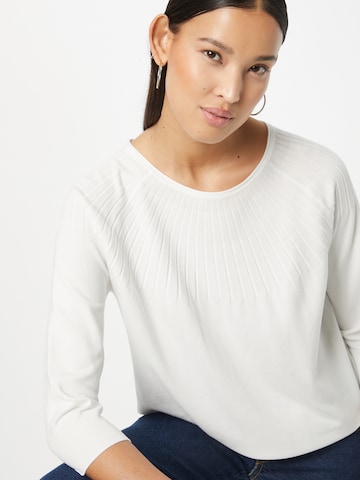 GERRY WEBER Pullover i hvid