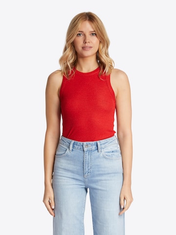 Rich & Royal Top in Red: front
