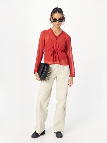 Camicia da donna 'Tessa' di ABOUT YOU in rosso