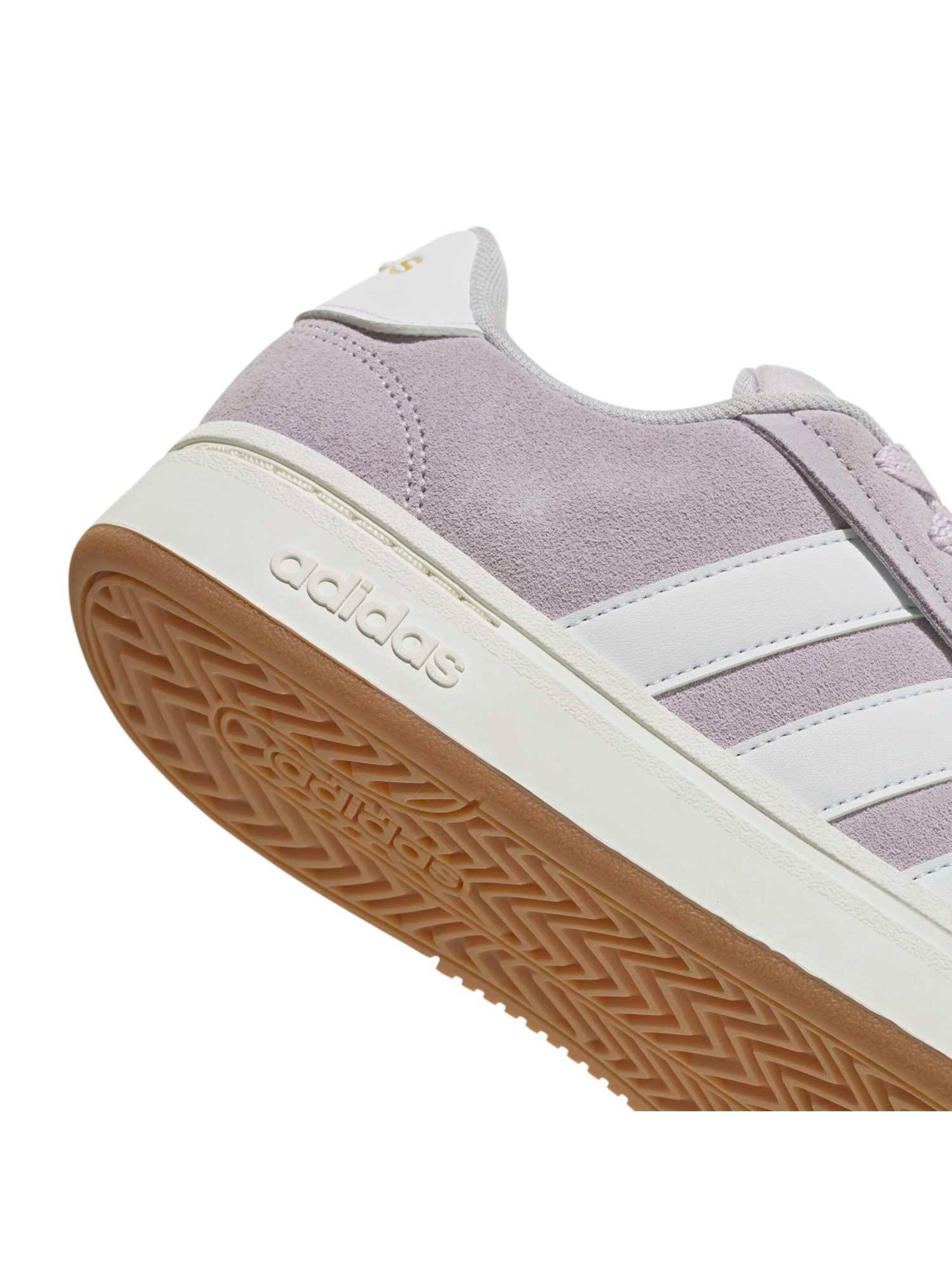 pelēks ADIDAS PERFORMANCE Zemie brīvā laika apavi 'Grand Court Alpha 00s'