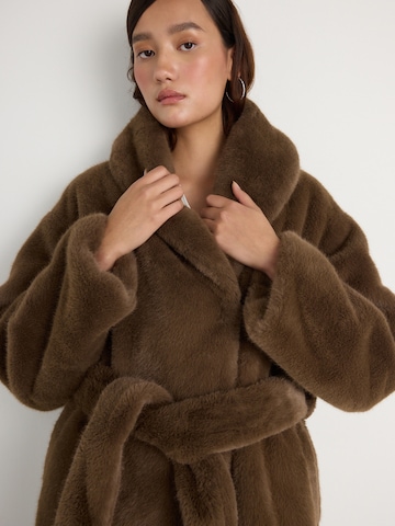 Gina Tricot Télikabátok - barna