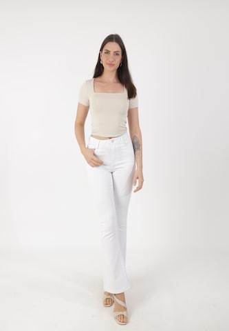 Elara Slim fit Trousers in White