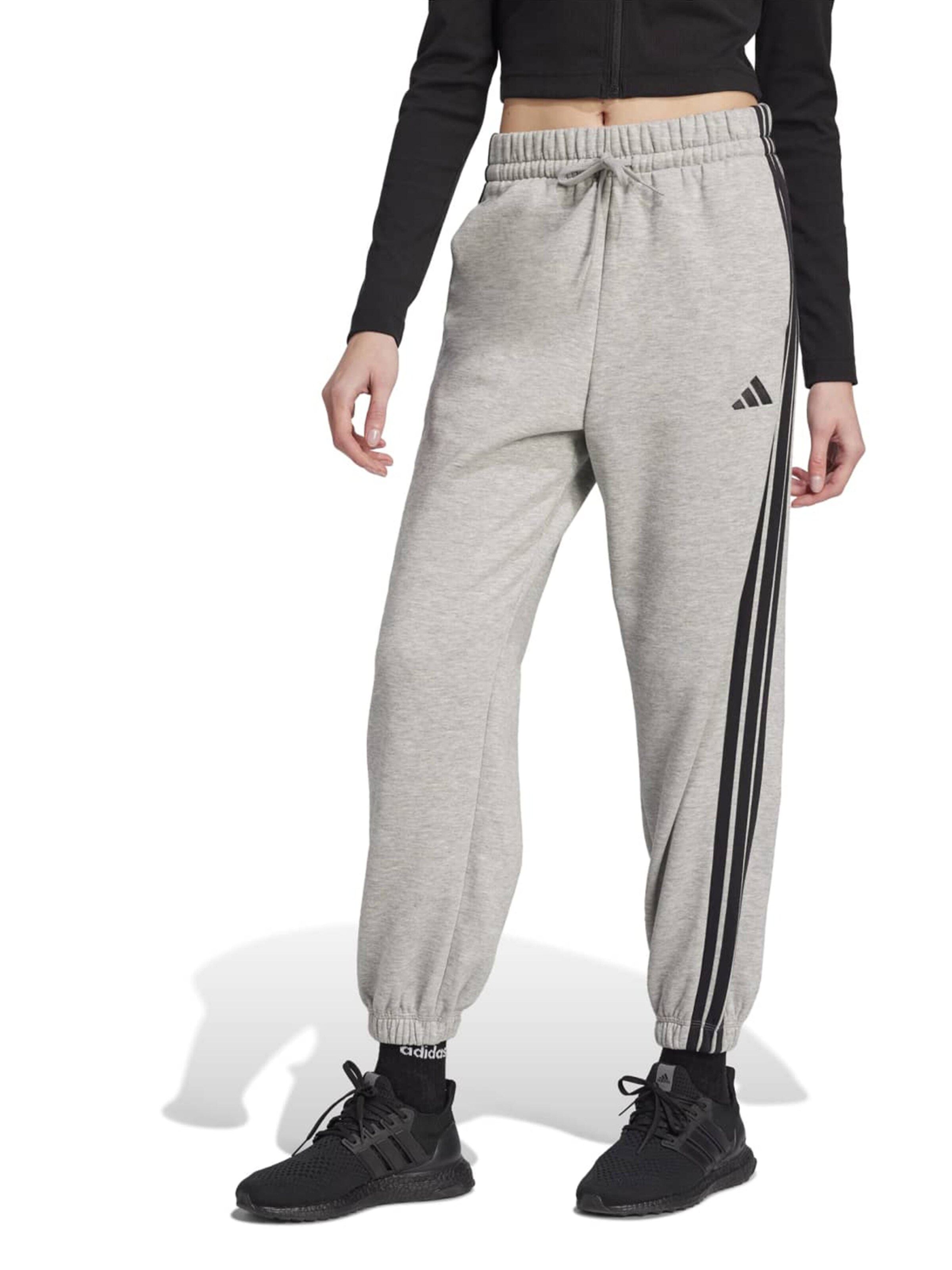 ADIDAS SPORTSWEAR Tapered Παντελόνι φόρμας 'Essentials' σε γκρι: μπροστά