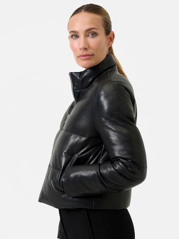 RICANO - Chaqueta de entretiempo 'Audrey' en negro