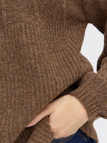 Pull-over ' BEVERLY PU 8 ' Fransa en marron