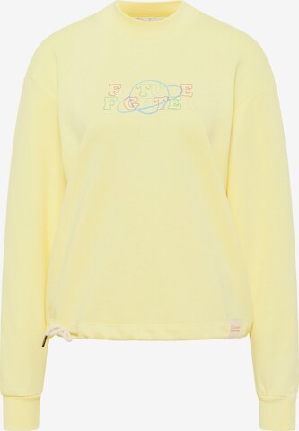 SOMWR Sweater 'FUTURE' in Yellow: front