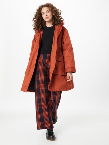 Thinking MU Between-Seasons Coat 'PEPA' in Orange