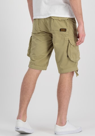 Loosefit Pantalon 'Jet' ALPHA INDUSTRIES en vert