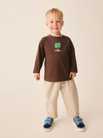 T-Shirt Next en marron