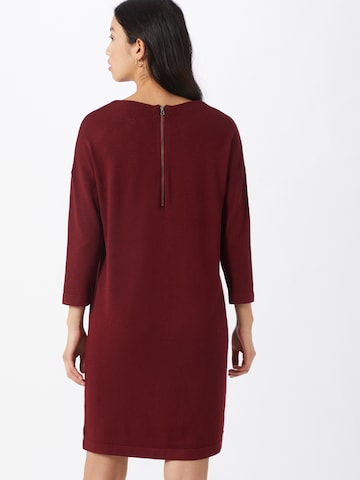 VERO MODA Knitted dress in Red