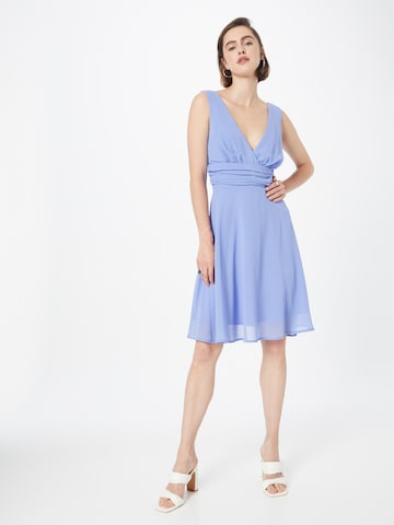 SISTERS POINT Kleid 'GABBI' in Blau