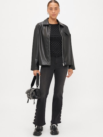 Only PetiteBootcut/trapezice Traperice 'ONLWAUW' - crna boja