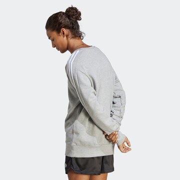 ADIDAS SPORTSWEAR Sport sweatshirt 'Essentials' i grå