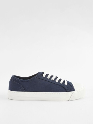 Next Низкие кроссовки 'Forever Comfort®' в Синий