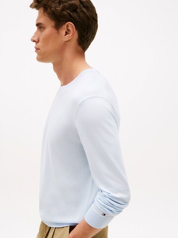 TOMMY HILFIGER Sweater in Blue