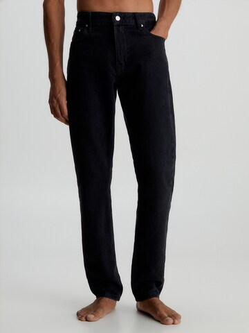 Calvin Klein Jeans Skinny Jeans in Black: front