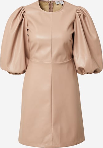 Robe Closet London en rose : devant