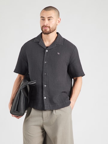 Abercrombie & Fitch Comfort fit Button Up Shirt 'MAR4' in Black: front